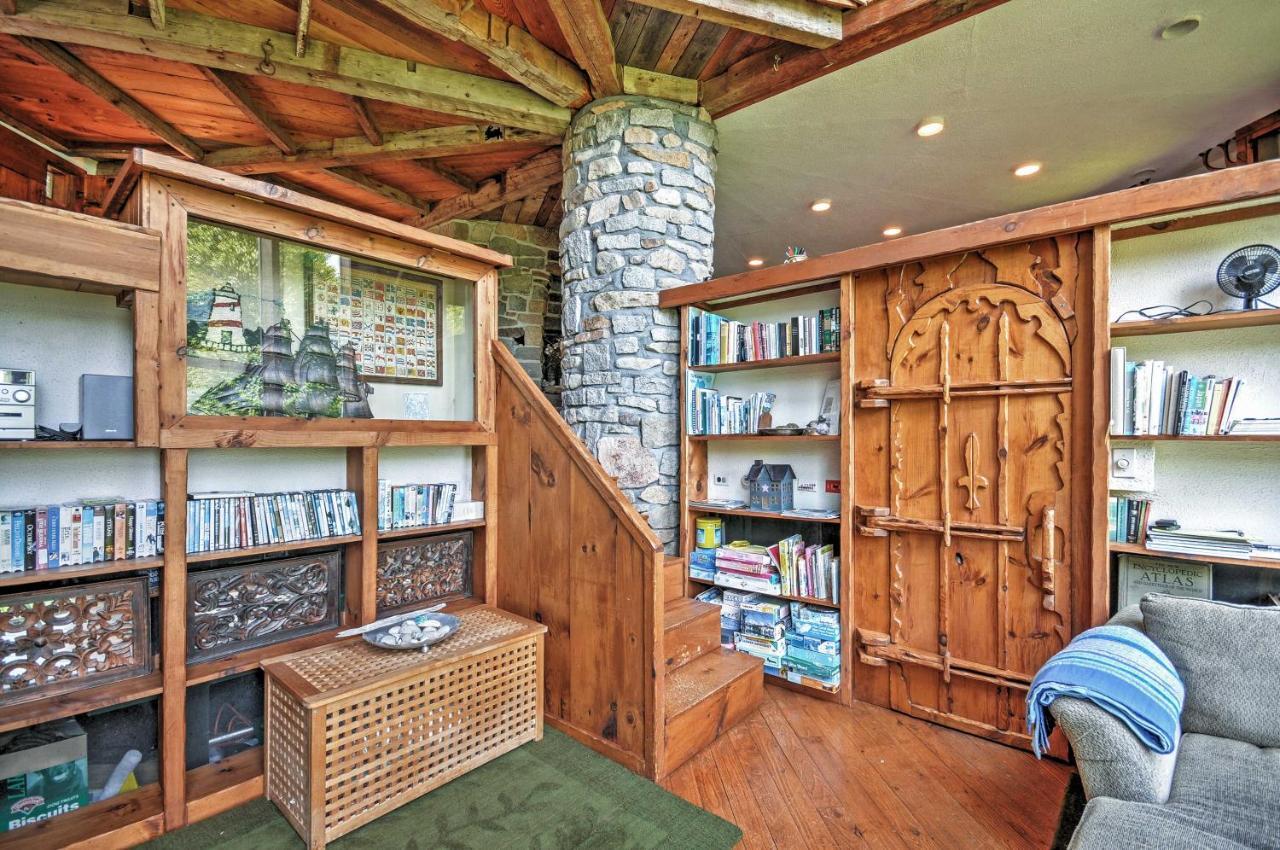 Dragonwood Castle On Waterfront With Stunning View Villa Prospect Harbor Exterior photo