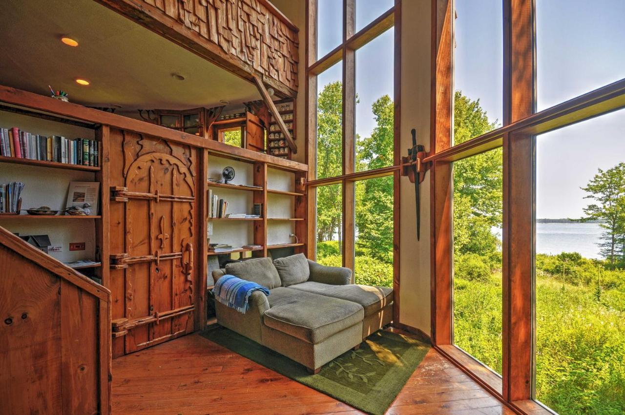 Dragonwood Castle On Waterfront With Stunning View Villa Prospect Harbor Exterior photo
