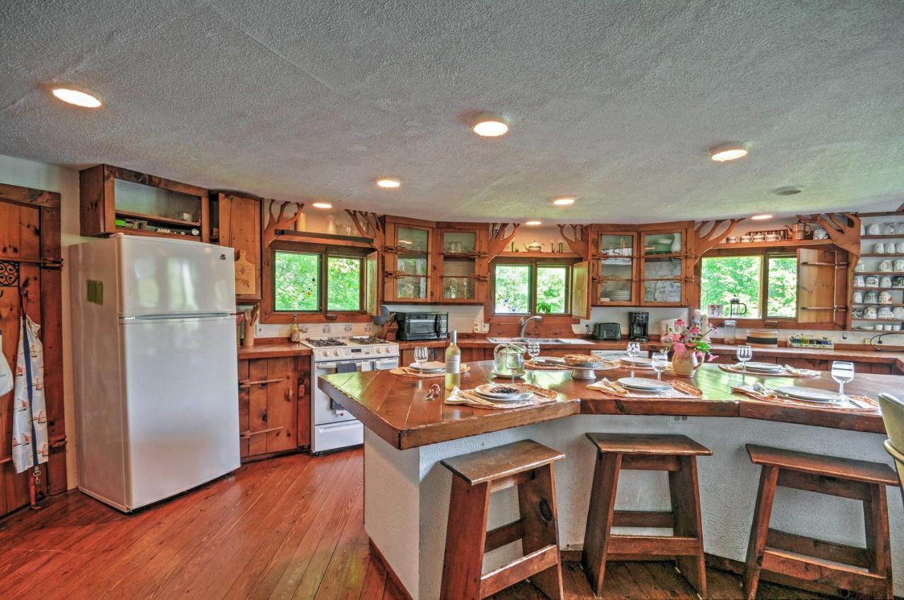 Dragonwood Castle On Waterfront With Stunning View Villa Prospect Harbor Exterior photo